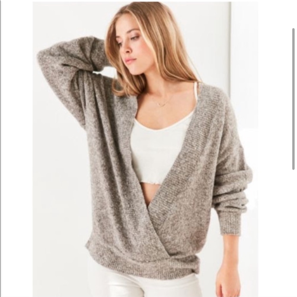 Silence + noise sweater size small